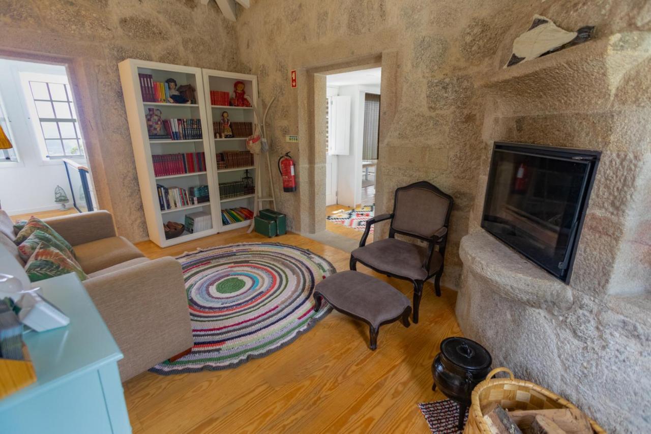 Casa D' Avo Marcelina - Casas De Campo Arcos de Valdevez Luaran gambar